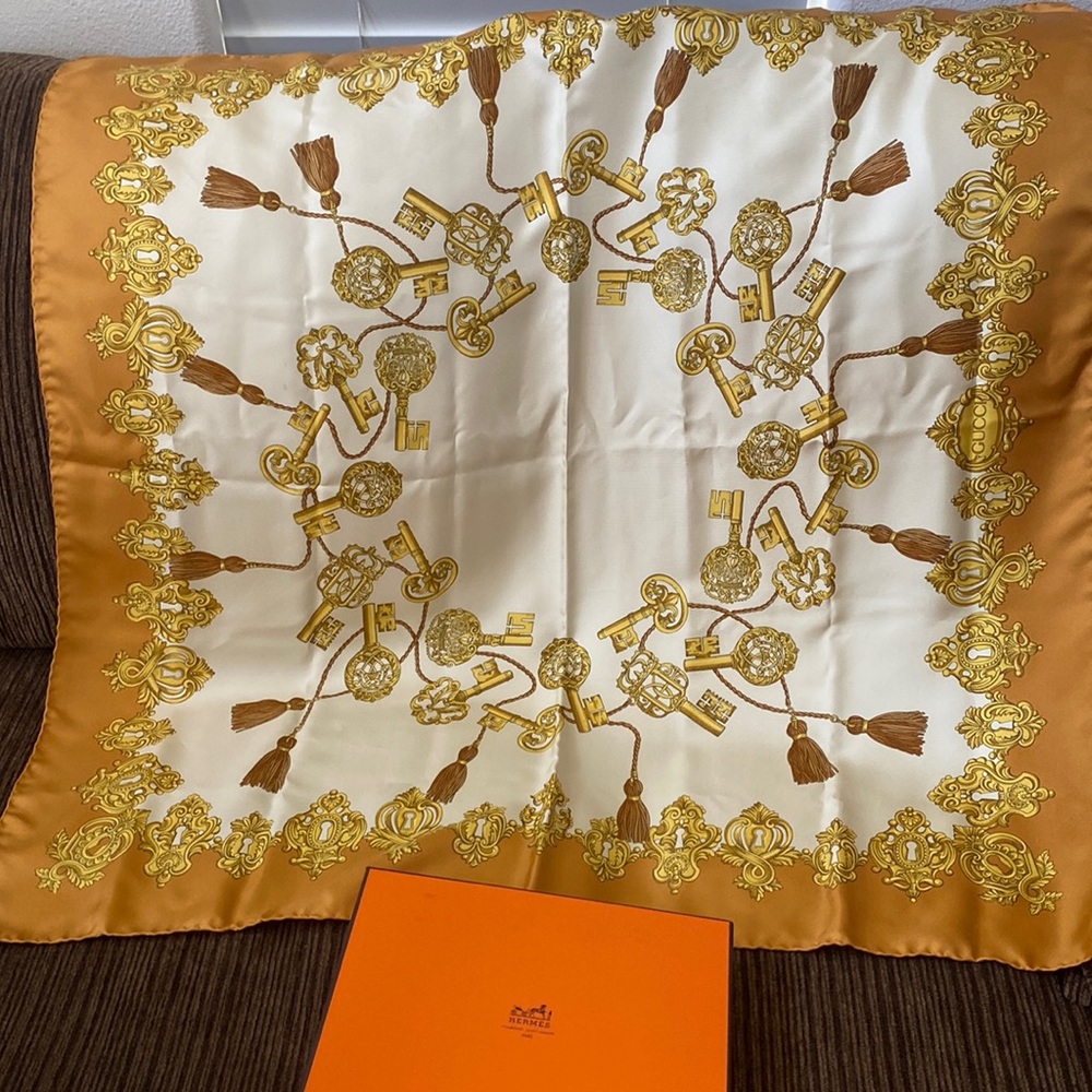 Hermes scarf